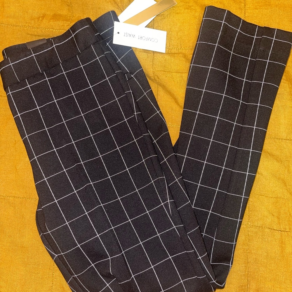 Amanda and Chelsea Ankle Pants